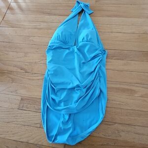 La Blanca Turquiose One Piece Slimming Halter Top Swimsuit Size 14